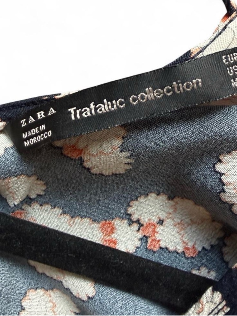 Zara Navy Wrap Tunic with Cream & Rust Floral Print - Picture 3 of 4
